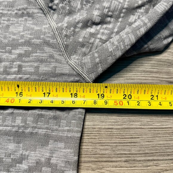 Lululemon Women's Rest Less 1/4 Zip Sweater - Grey - Picture 9 of 10